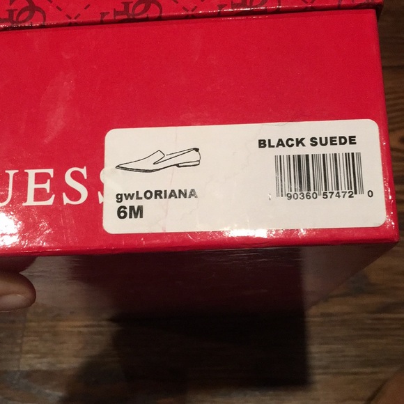 Shoes - Picture 3 of 8